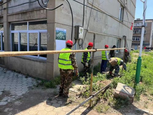 鞍山三車廠老舊小區(qū)改造項(xiàng)目率先開(kāi)工，打造精品惠民工程